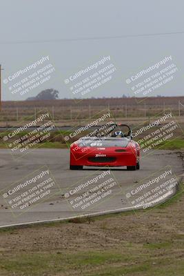 media/Jan-15-2023-CalClub SCCA (Sun) [[40bbac7715]]/Group 6/Qualifying (Sweeper)/